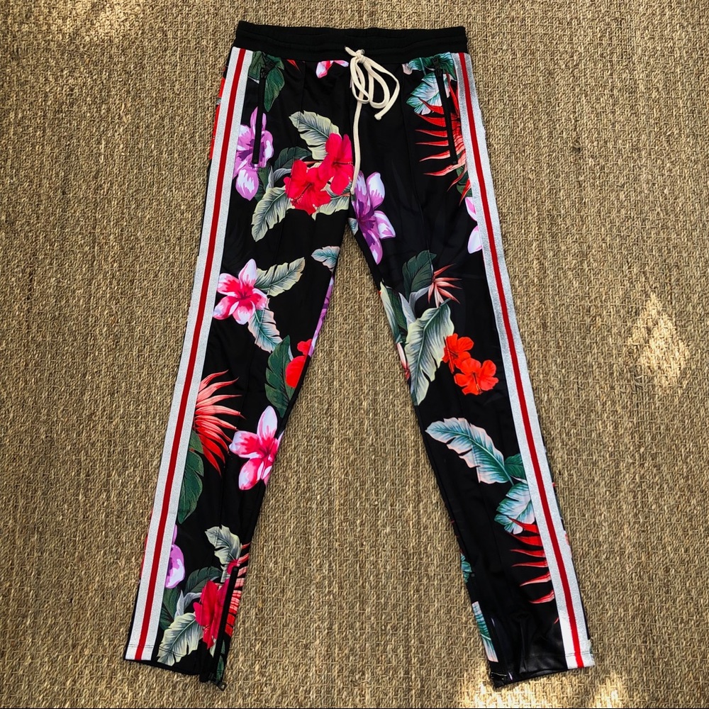 Fashion Nova Floral Jogger